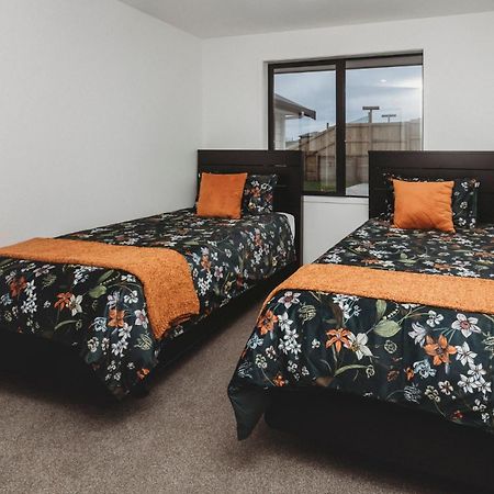 Bell Block Beauty Brand New Villa New Plymouth Exteriör bild