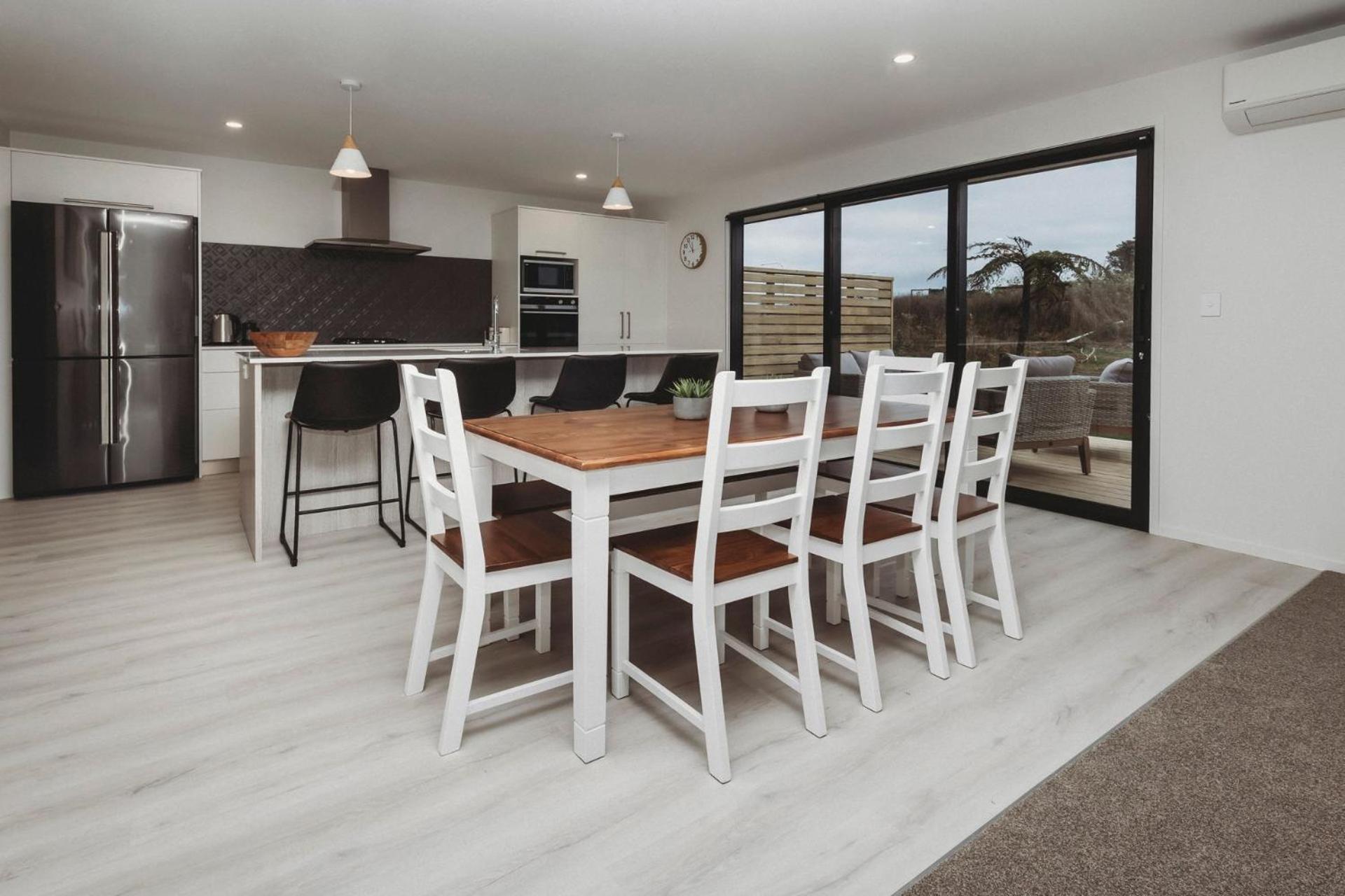 Bell Block Beauty Brand New Villa New Plymouth Exteriör bild